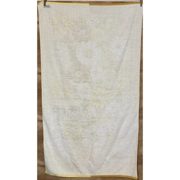 vintage 70s fieldcrest coordinated fashion flowers towel Yellow Floral 25x44 - Picture 5 of 5
